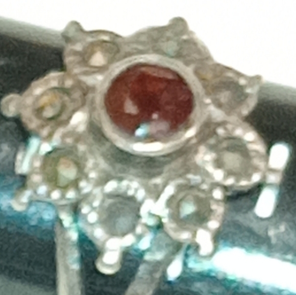 Sterling Silver Garnet Ring Antique - Picture 7 of 16